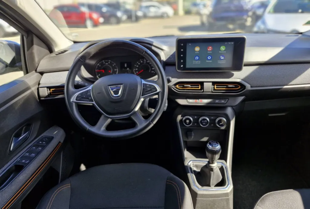 DACIA SANDERO STEPWAY CONFORT ECO-G 100 CAMERA DE RECUL / CLIM AUTO OCCASION PRÈS DE TOULOUSE A PLAISANCE DU TOUCH