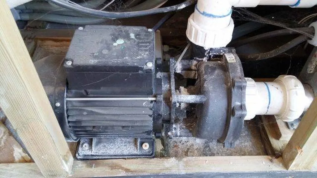 pompe de spa remplacer piece aix-en-provence