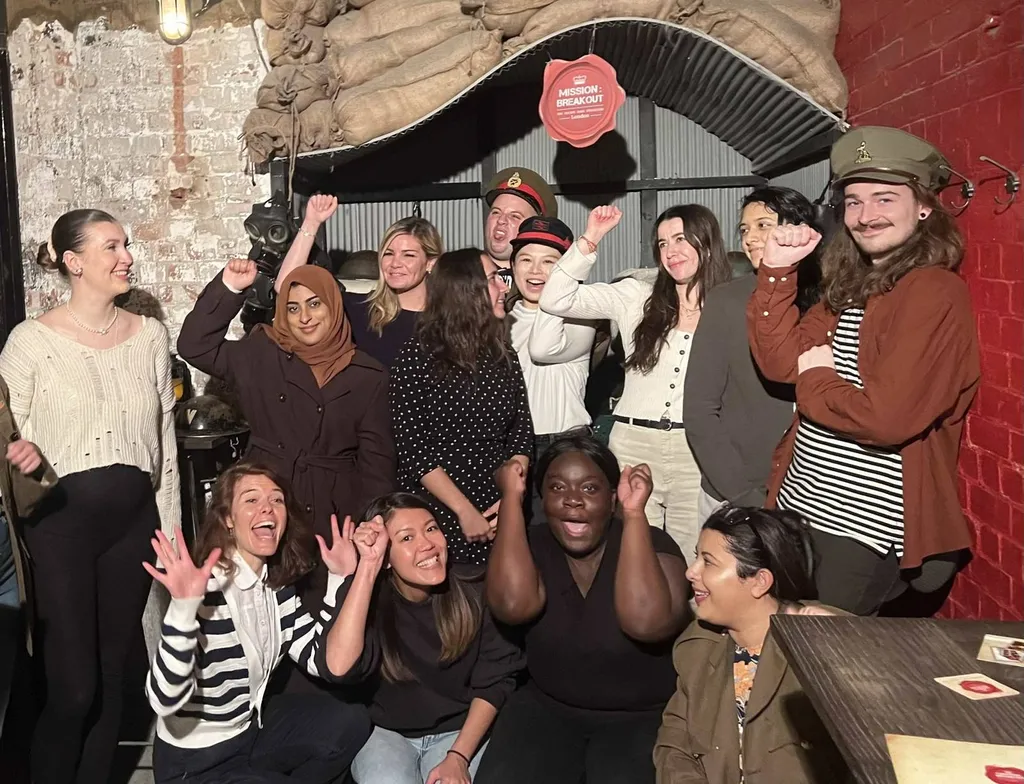 team building event for up to 6 players