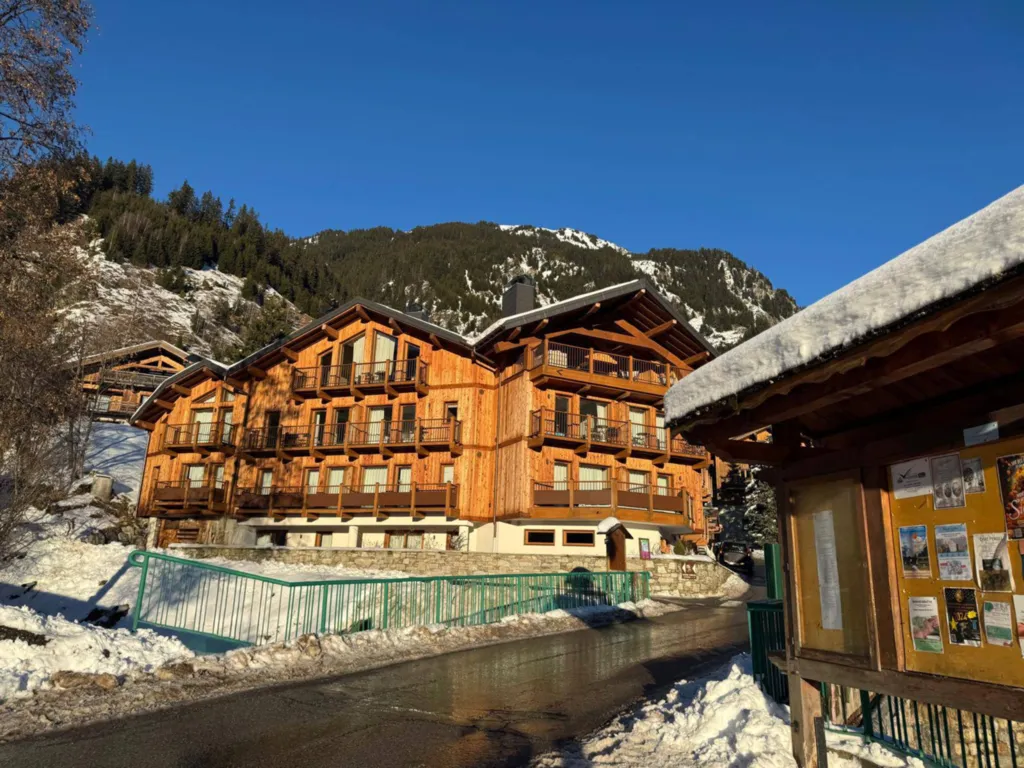 Patrimoine et rendement : T4 de prestige au cœur de Champagny-en-Vanoise – Résidence neuve Le Grand Bouquetin