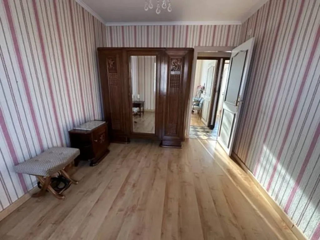 A vendre pavillon vivable de plain-pied de 100 m² sur un terrain de 686 m² sur la commune de SAINT PIERRE LES ELBEUF