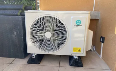 Groupe extérieur HEIWA Zen2 5kW installé par PROXICLIM à Aix-en-Provence