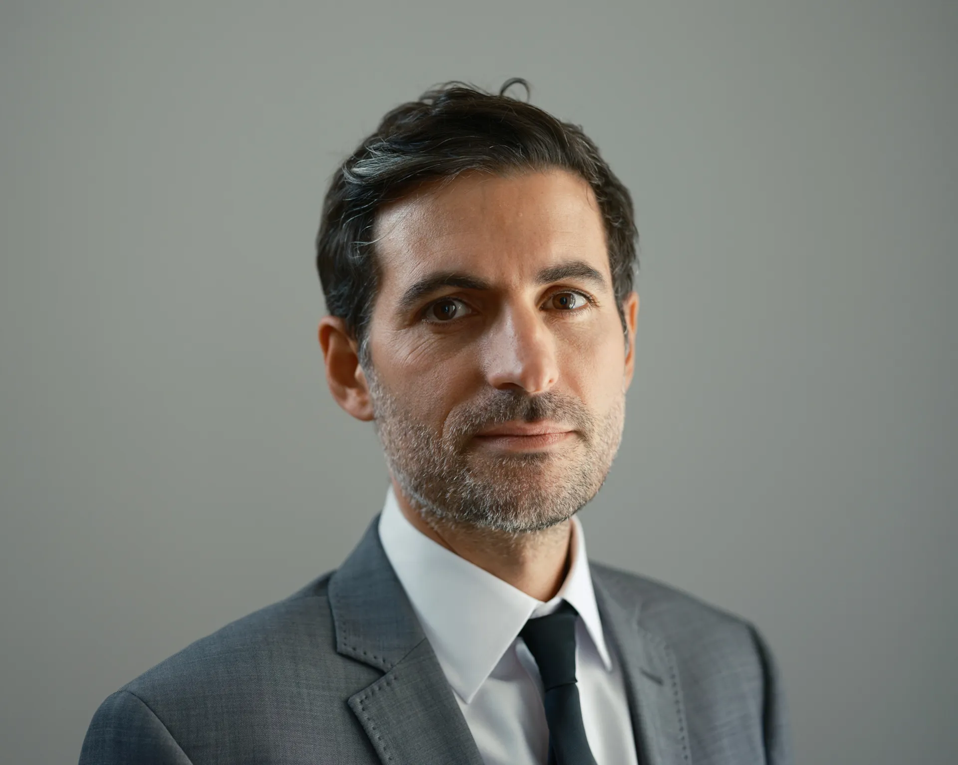 Avocat droit pénal Marseille : Défense et expertise avec Maître Cyril Lubrano-Lavadéra