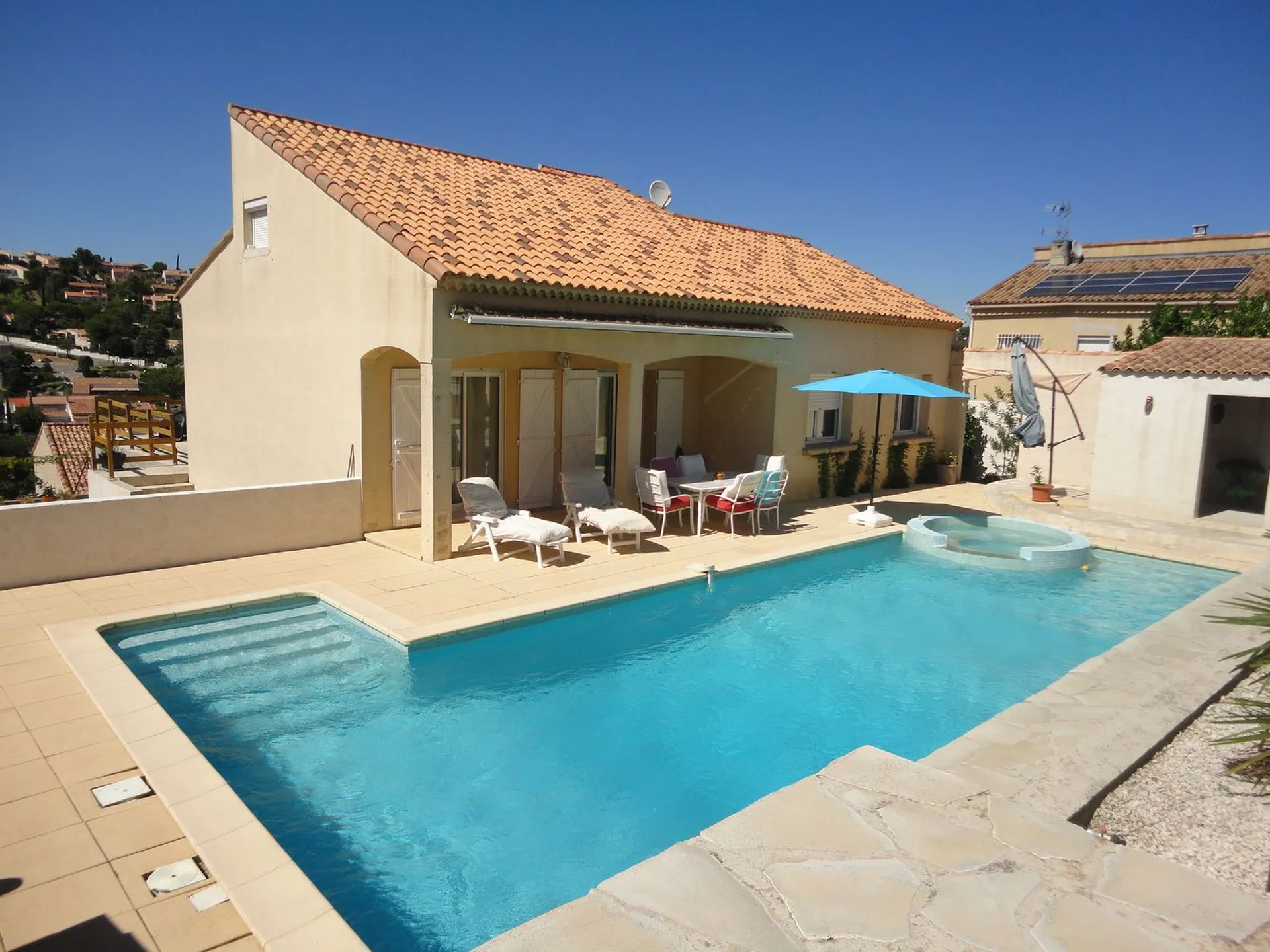 Vente maison carnoux 2 logements