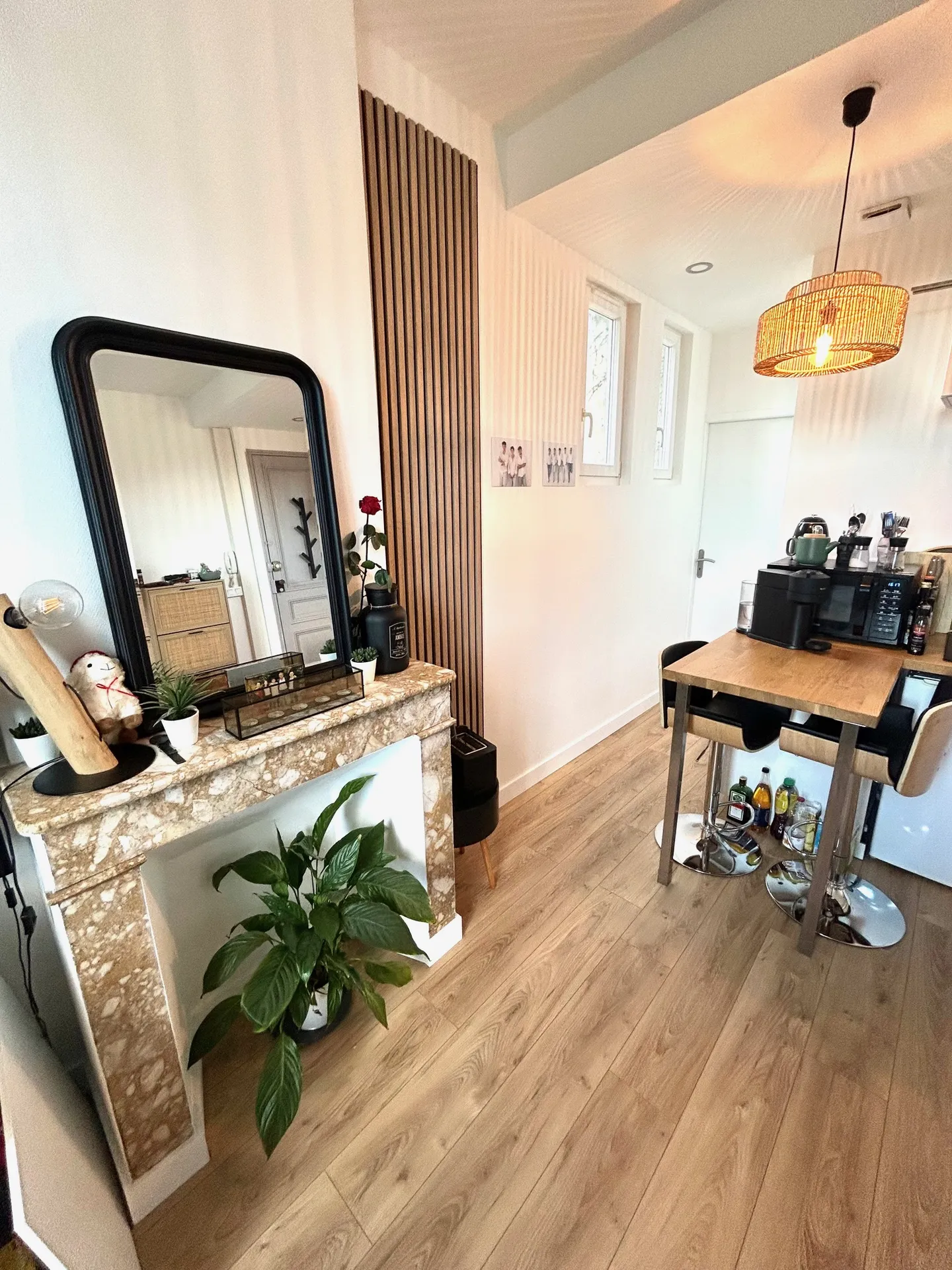 Joli T2 rénové dans immeuble en pierre Bordeaux Caudéran, Parc Bordelais