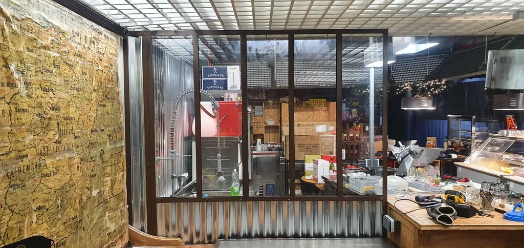 vConstruction et pose d'une verrière en aluminium et verre à Bordeaux