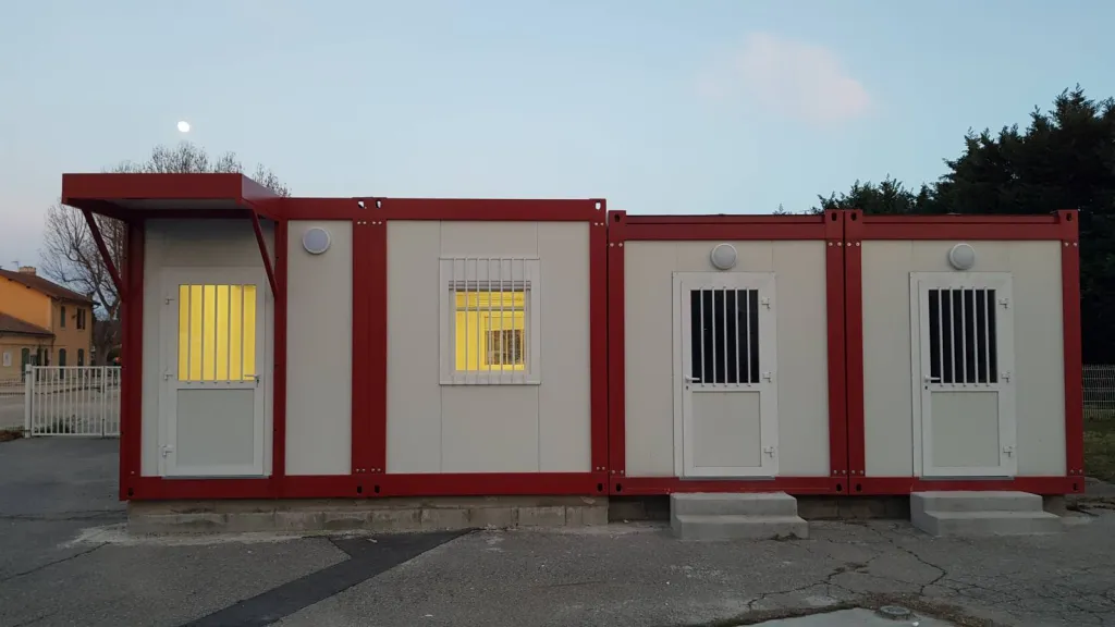 Salle de formation pour personnel du SDIS en structures modulaire à Saint Remy de Provence