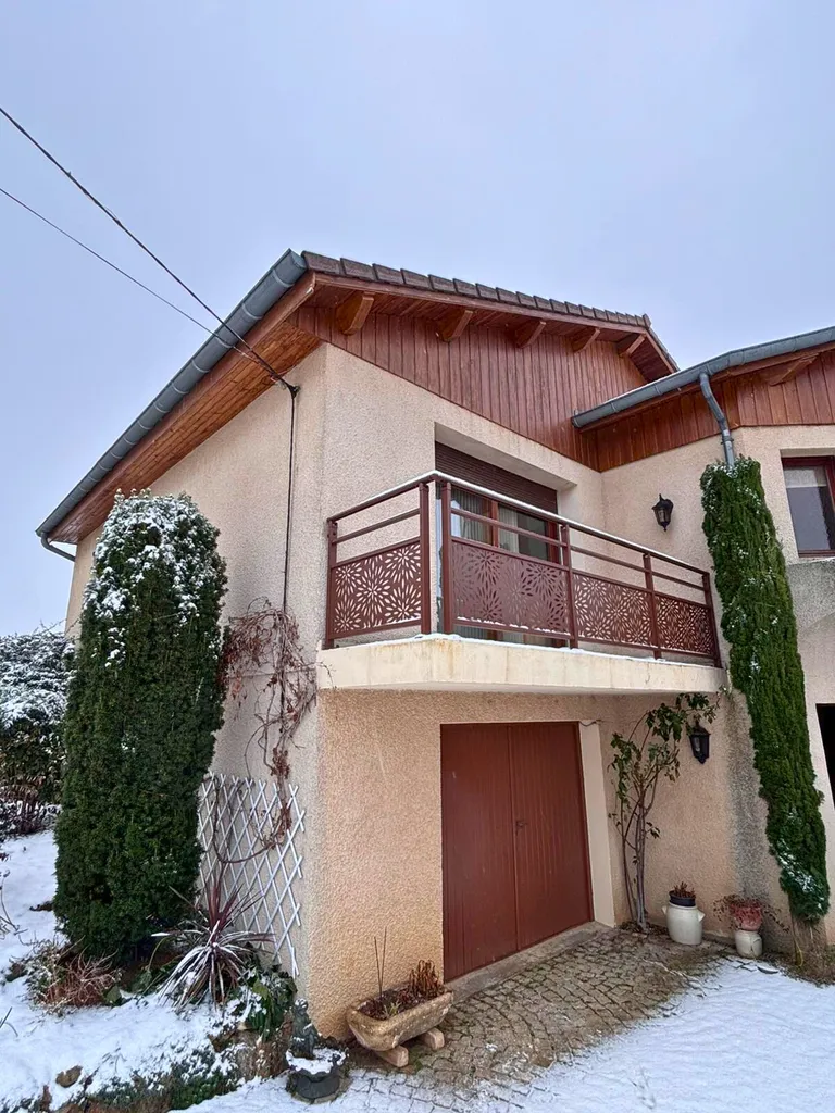 Installation par 3 Baies d'un garde-corps (RAL 2525) KSM pour sécuriser un balcon à Annonay en Ardèche