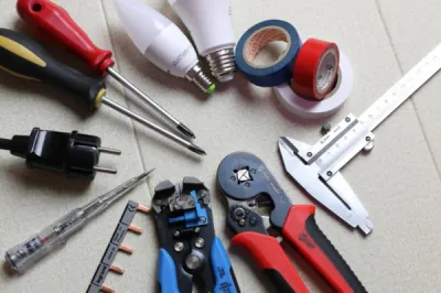 Electricien pour créer des prises dans mon garage ? Carry le Rouet proche de Sausset les Pins  Promayrat Stéphane