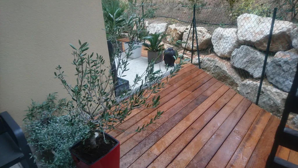 Tour de piscine en Itauba Luynes 13