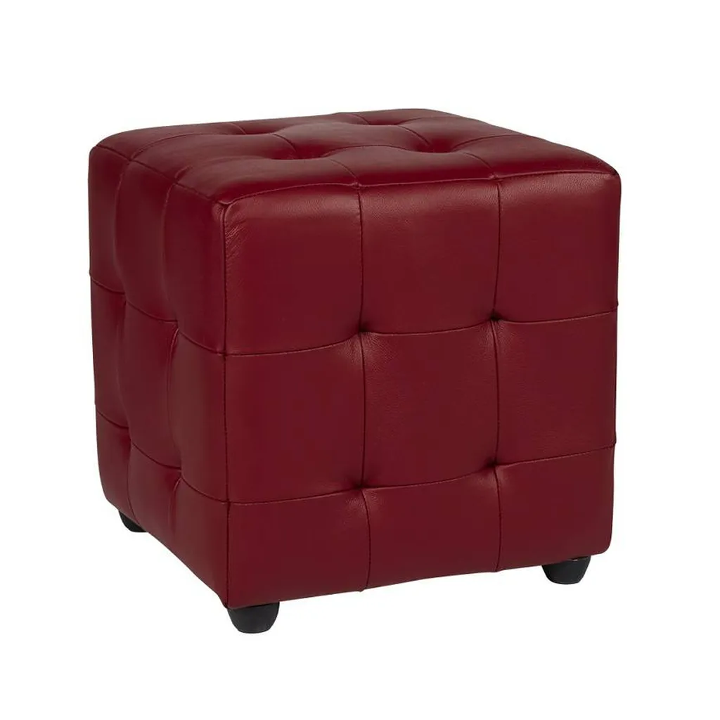Location pouf lounge carré cuir rouge capitonné pour interview à Lyon