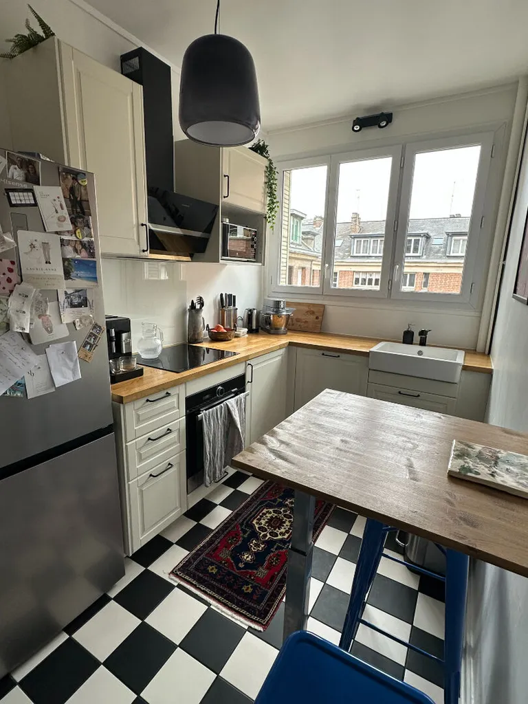 Appartement coup de coeur - F3 vu cathédrale situé rue grand pont à Rouen - 962€ charges comprises