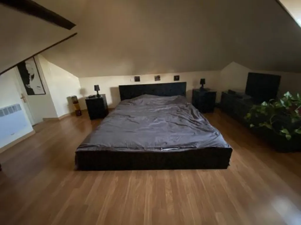 A acheter charmante maison rénové de 103m² sur 340m² de terrain sur la commune de Saint Aubin Les Elbeuf 76410