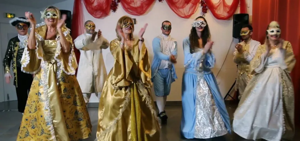 Atelier théâtre pour seniors dans résidence seniors proche de montpellier