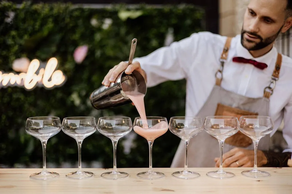 Service de cocktails pour votre soirée dansante de mariage à Annecy