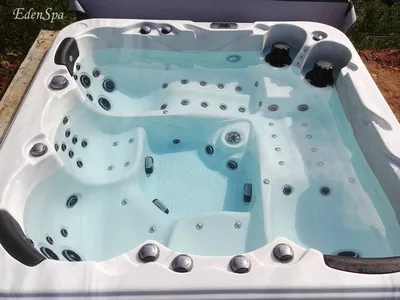 spa exterieur sainte victoire