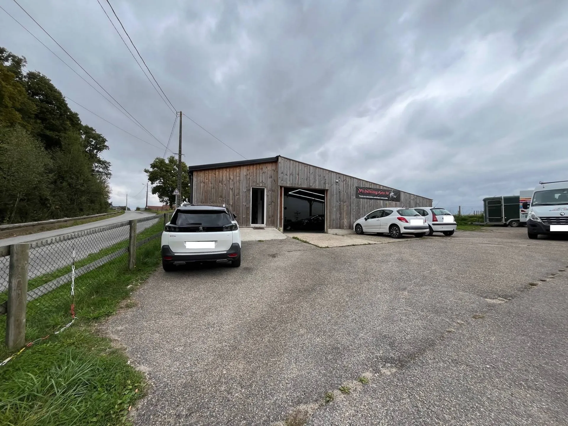 Exclusivité ! Local commercial à vendre à Sainte-Marguerite-sur-Duclair - Secteur recherché !