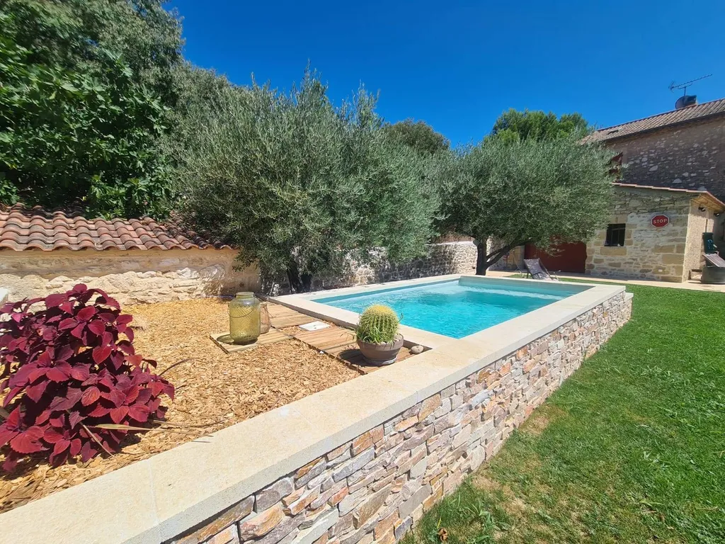 PAREMENT SB QUARTZITE ROUILLE / ROUSSILLON