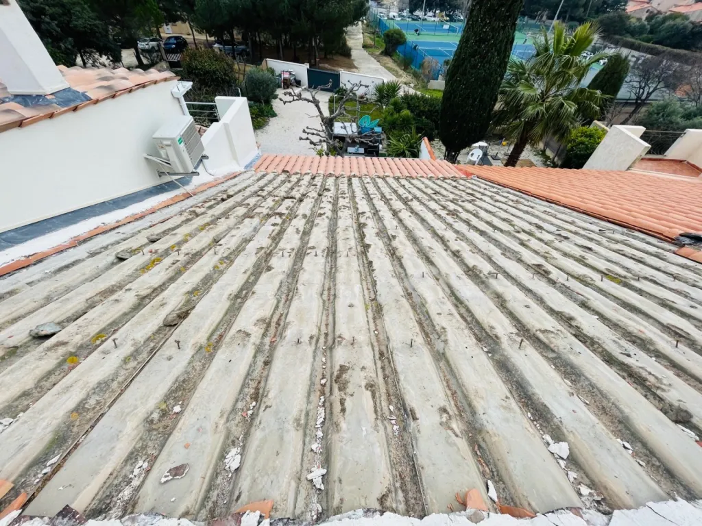 Changement d’une toiture de maison avec isolation sur Aix en Provence.