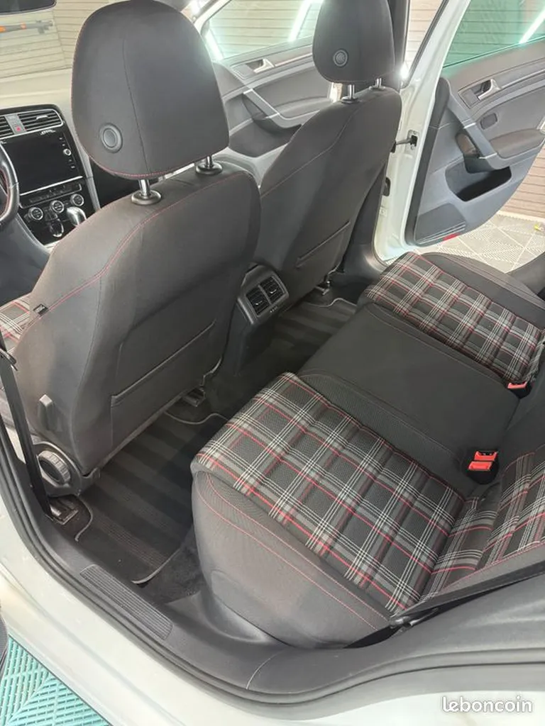 Acheter une Golf 7 GTI Performance de 2019 Essence VOLKSWAGEN avec boîte automatique à Présilly en Haute Savoie