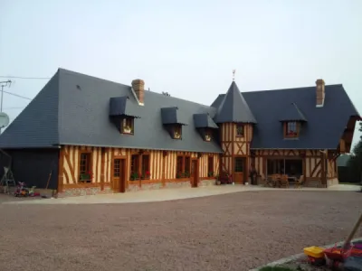 Honnet Constructeur spécialiste de la maison normande en colombage dans le pays d'Auge en Normandie