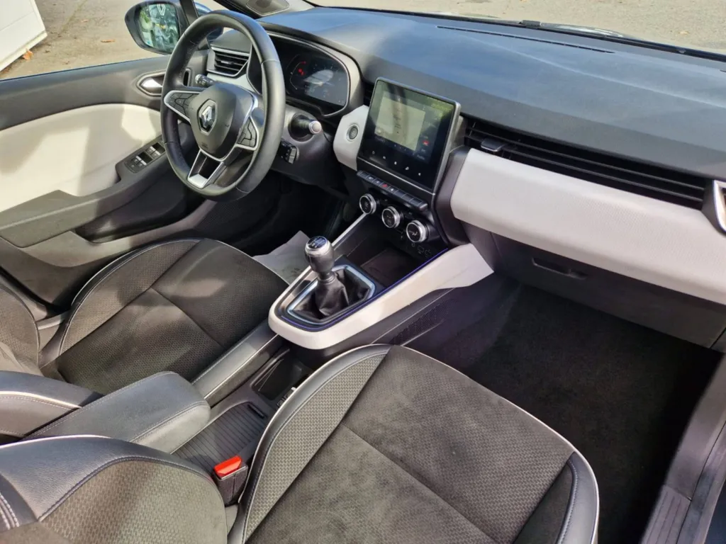 NOUVELLE RENAULT CLIO V TCE 100 INTENS OCCASION PRES DE TOULOUSE EN OCCITANIE