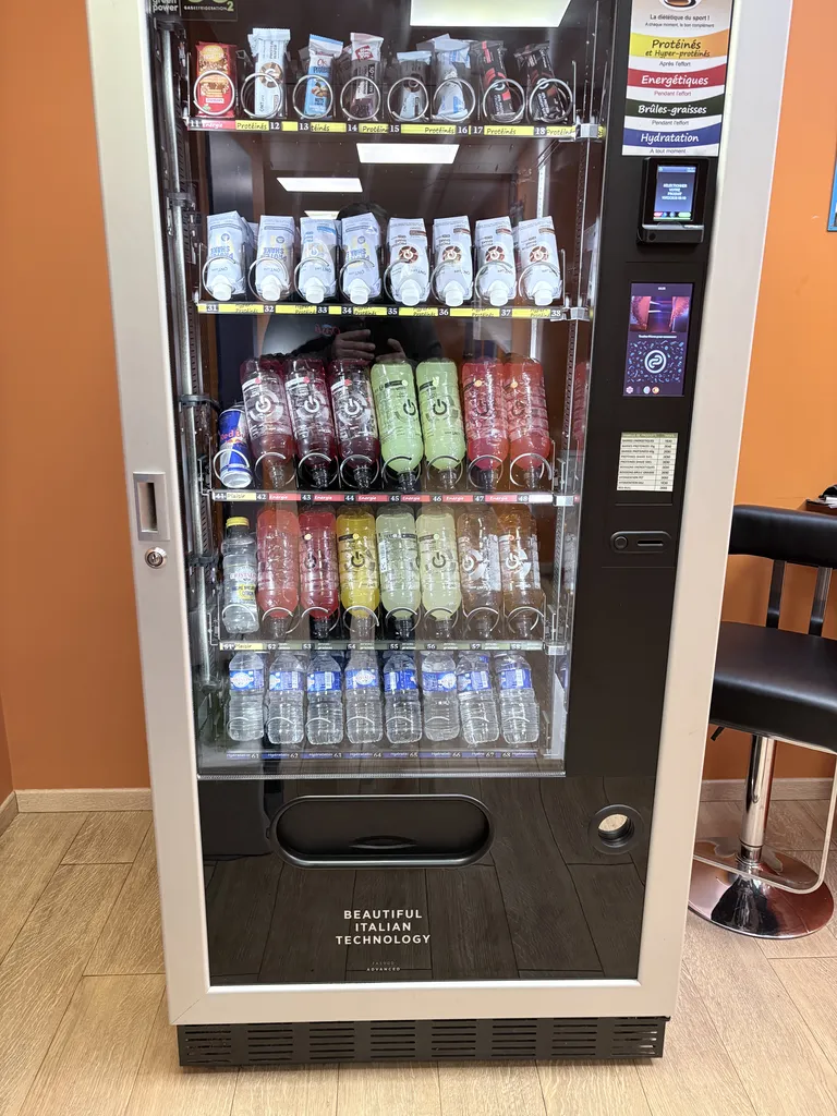 installation distributeurs automatiques boissons et produits fitness PACA