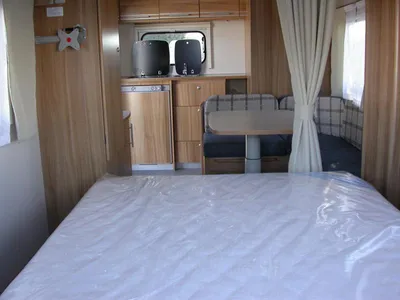 STARLETT 450CP AVEC LIT CENTRAL A SALON DE PROVENCE 13300