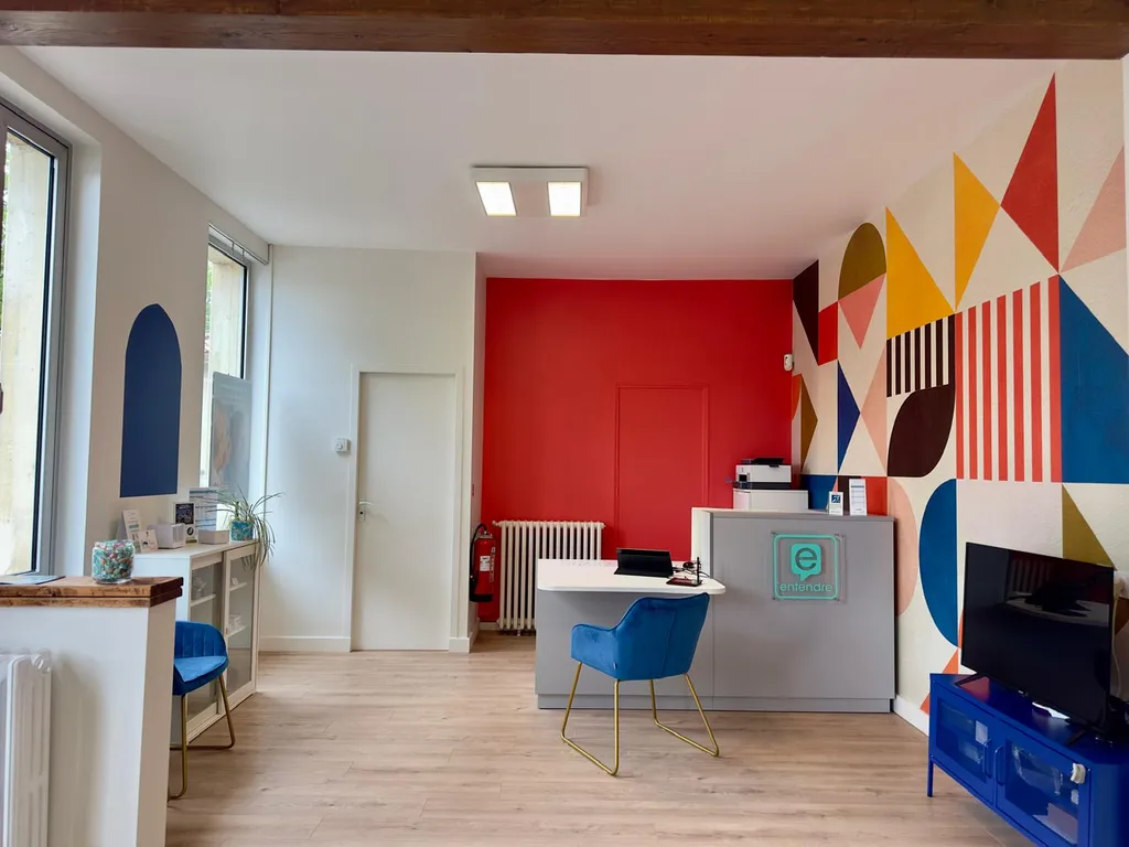 Aménagement intérieur complet d’un magasin d’audioprothèses à Cestas près de Bordeaux