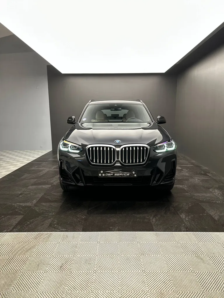 Entretien de l'habitacle en profondeur sur un BMW X3 à Le Mans (72)