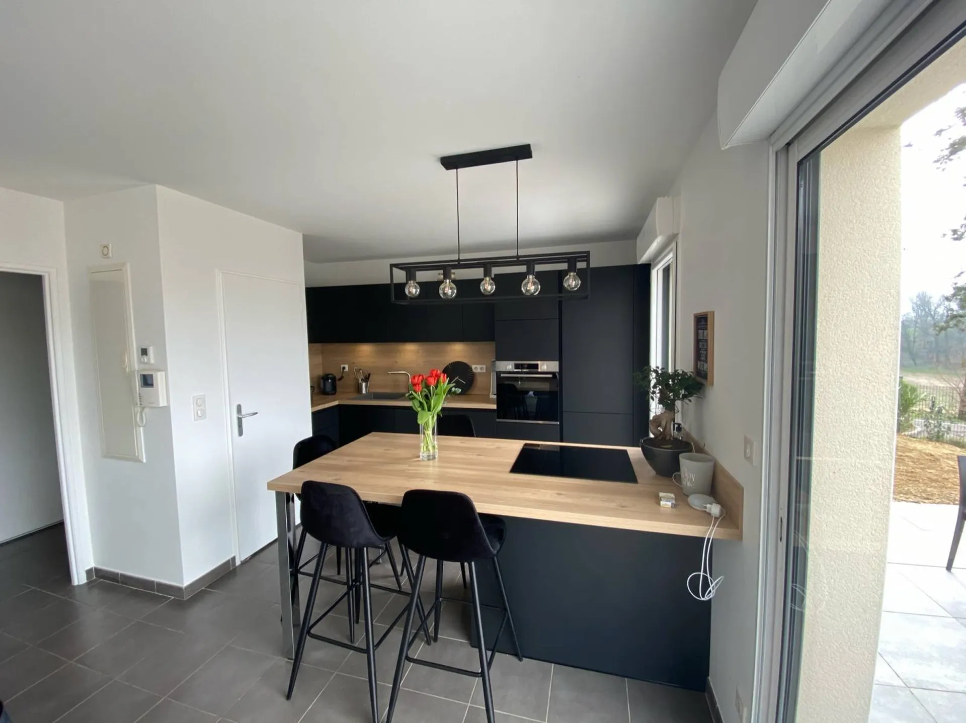 Discutons de votre projet : Rencontrez notre décorateur gratuitement