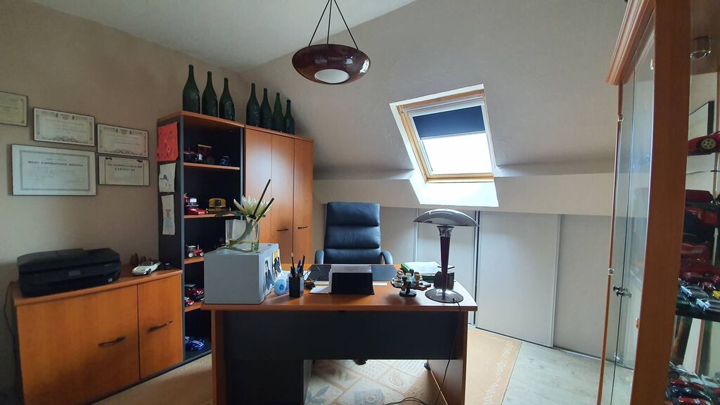 A vendre Villa avec vue magnifique sur la mer, 4 chambres, située au coeur des 3 villes soeurs ( Le Tréport 76470, Mers-les-Bains 80350 et Eu 76260)