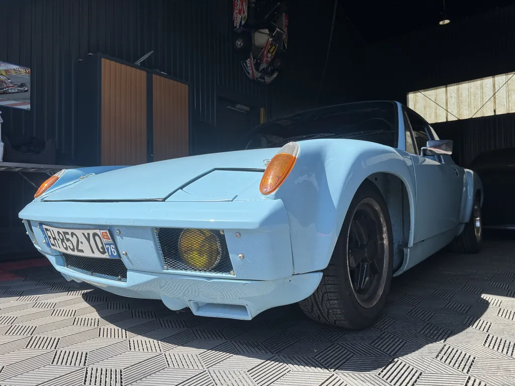 Entretien et réglage d'une Porsche 914 de 1973 préparée 2.4L