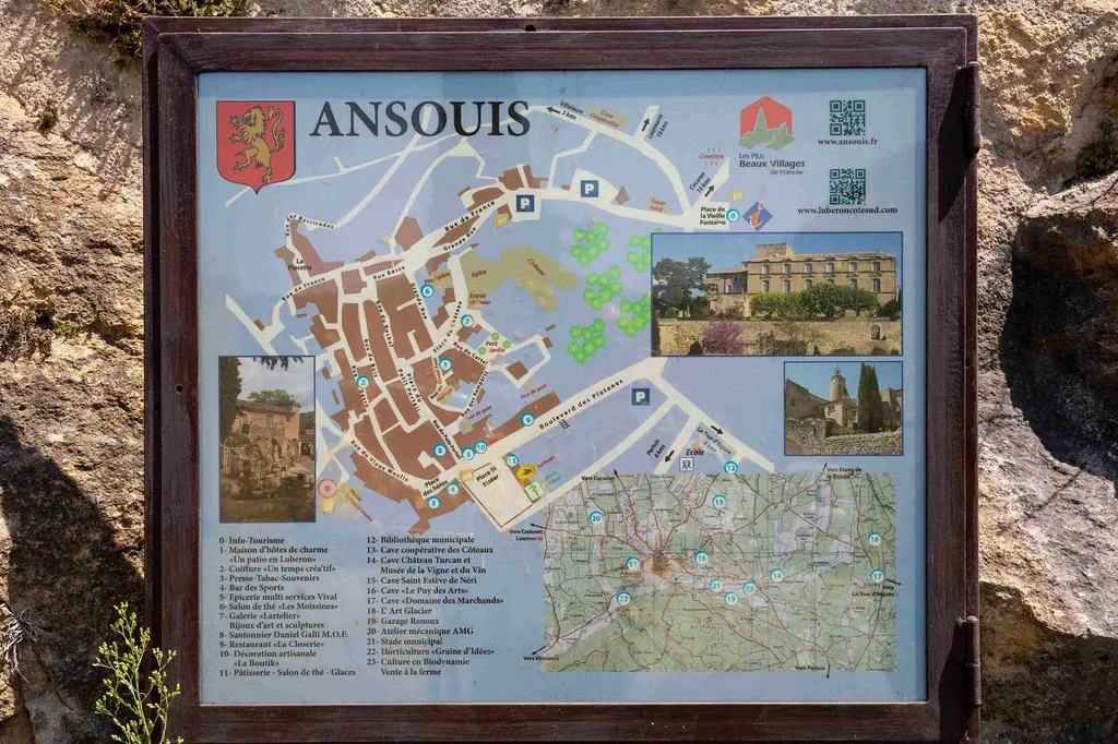 Les 7 Plus Beaux Villages du Luberon pour des Photos de Mariage Inoubliables. 