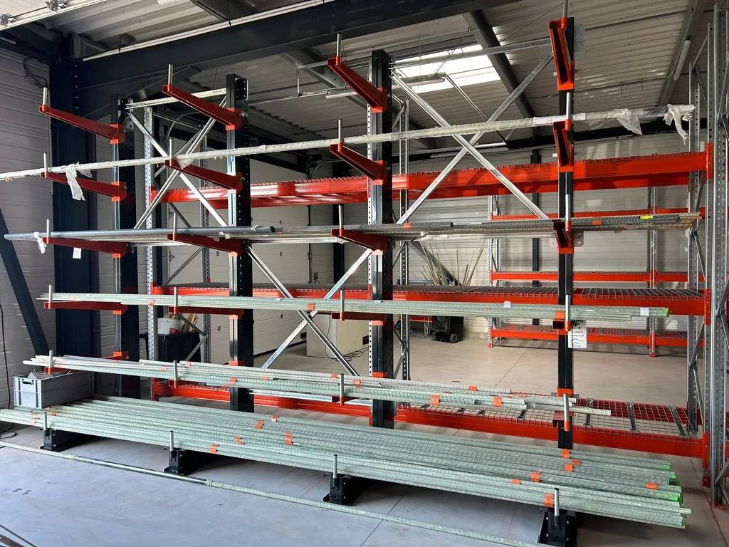 Cantilever pour tubes grande longueur dans l'Aude Dpt 11
