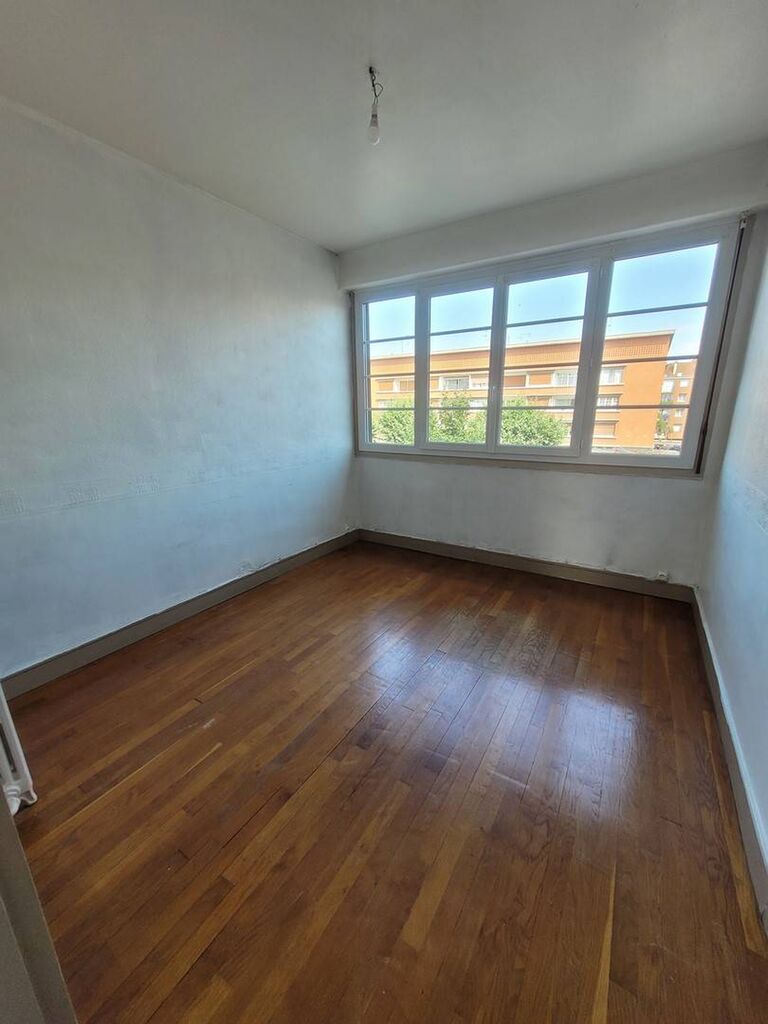 Appartement avec balcon Centre-ville LISIEUX