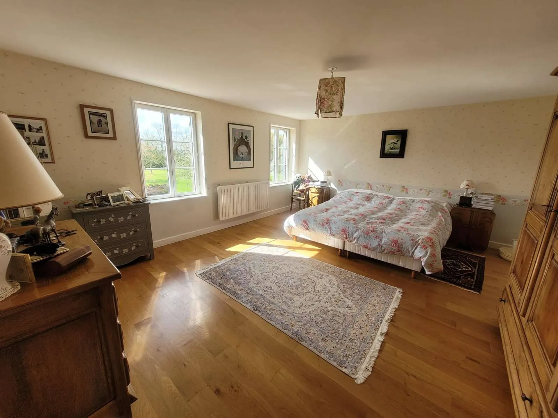 A VENDRE PROPRIETE AVEC 18HA de TERRAIN, entre LISIEUX 14100 et LIVAROT 14140