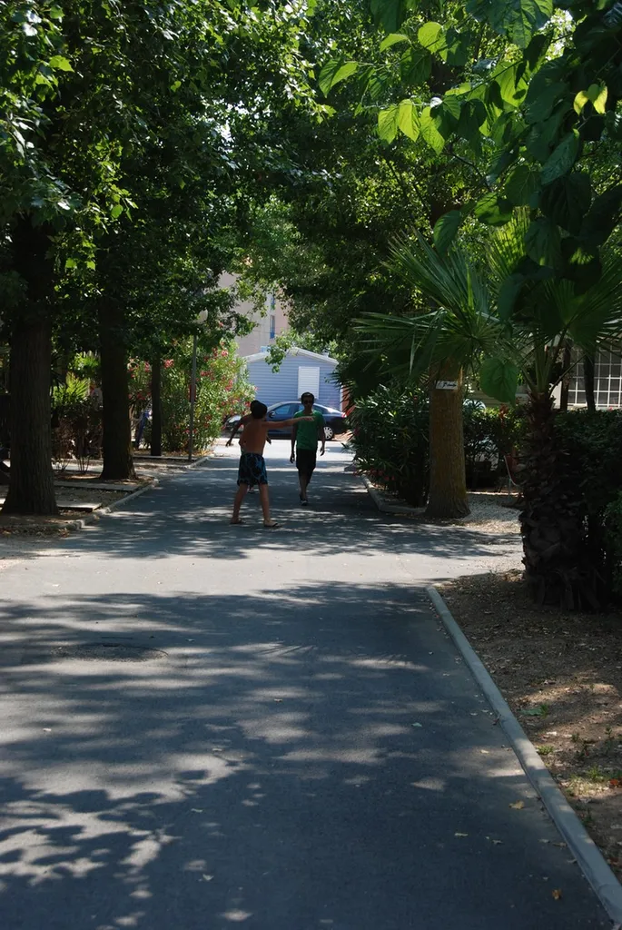 camping 4 étoiles proche de la plage et des commerces à Vias 