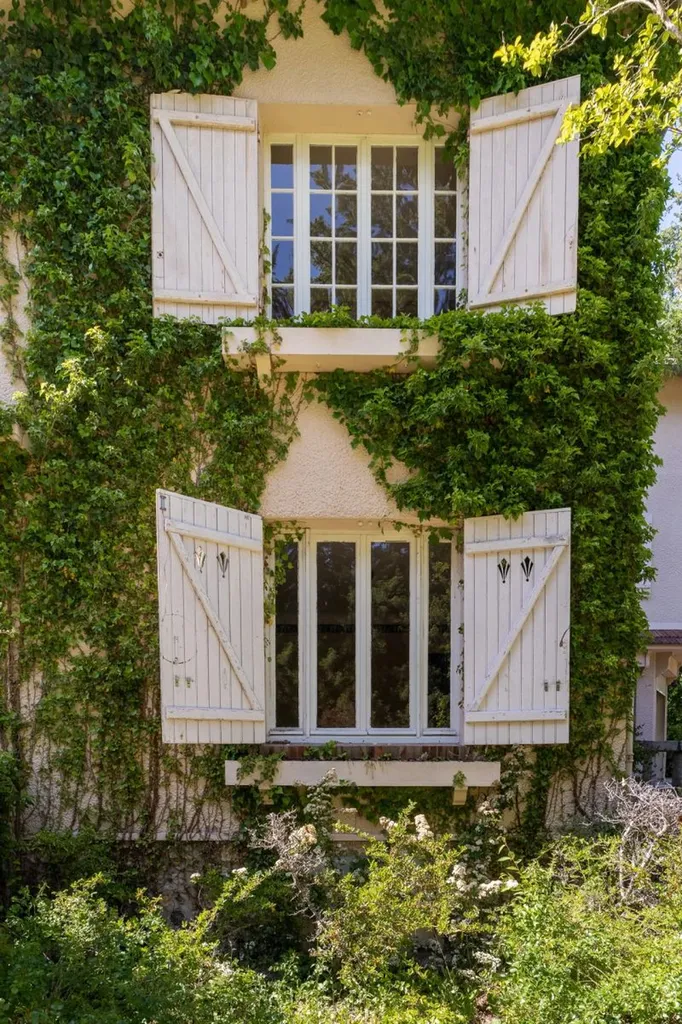 magnifique duplex à vendre avec 3 chambres à barbizon