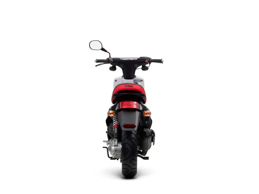 Scooter neuf MBK Booster spirit 12 pouces paca