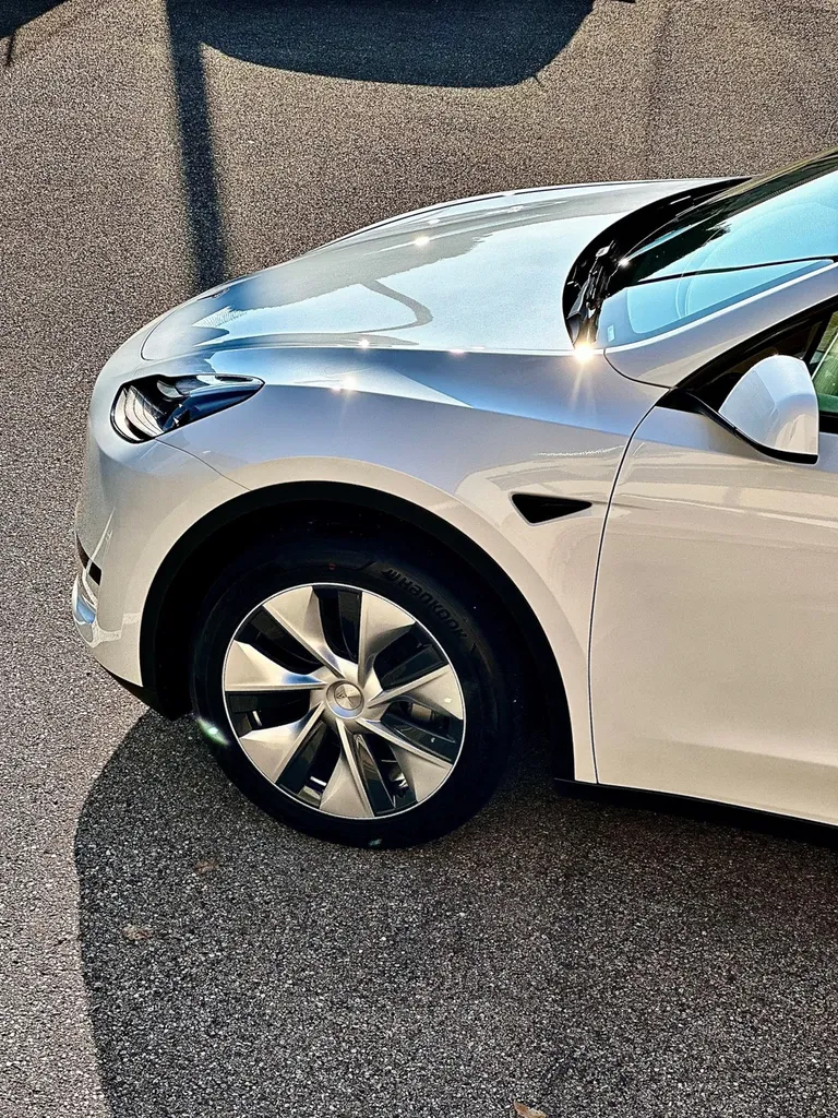 Protection carrosserie tesla model Y Lyon traitement céramique 