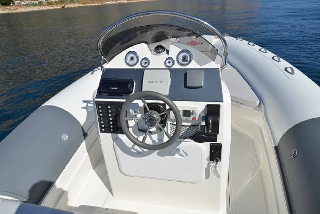 Location de bateaux pour 8 personnes dans le Var à Bandol