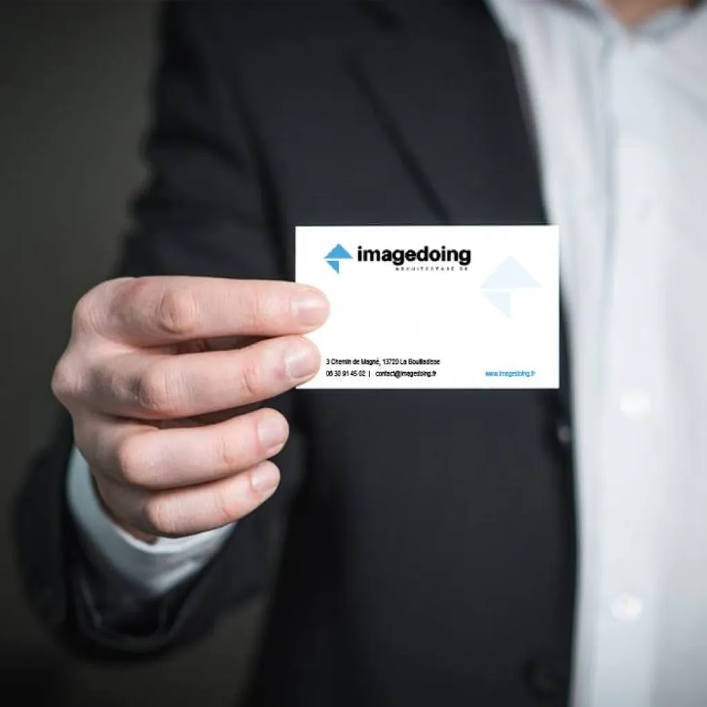 IMPRESSION DE CARTES DE VISITE express à Aubagne proche Cassis