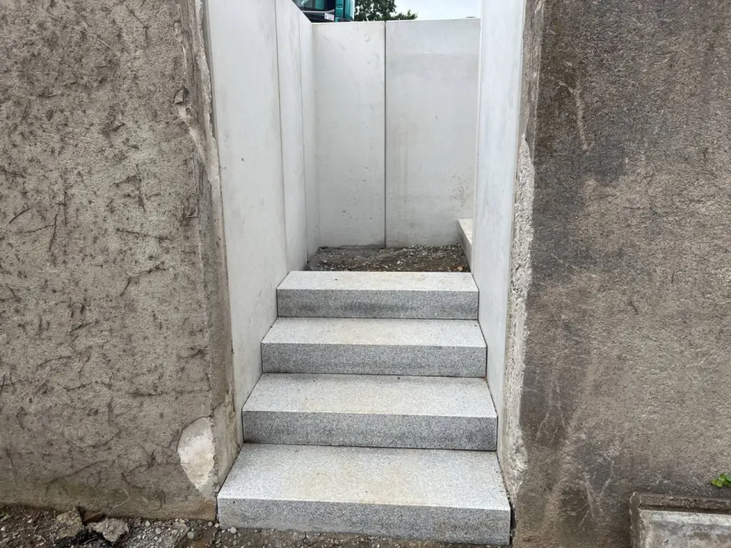 Aménagement extérieur d'un escalier à Furdenheim près de Strasbourg