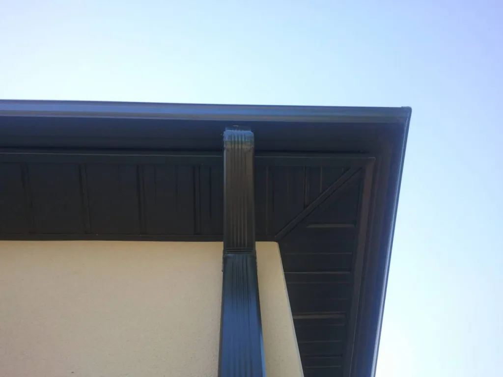 Choisir l'habillage d'avant toit en aluminium dans le Vaucluse Choisir l'habillage d'avant toit en aluminium dans le Vaucluse