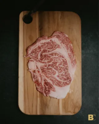 Bien choisir sa viande : les conseils et astuces de nos bouchers toulousains, experts passionnés de la Boucherie des Copains. Bien choisir sa viande : les conseils et astuces de nos bouchers toulousains, experts passionnés de la Boucherie des Copains.