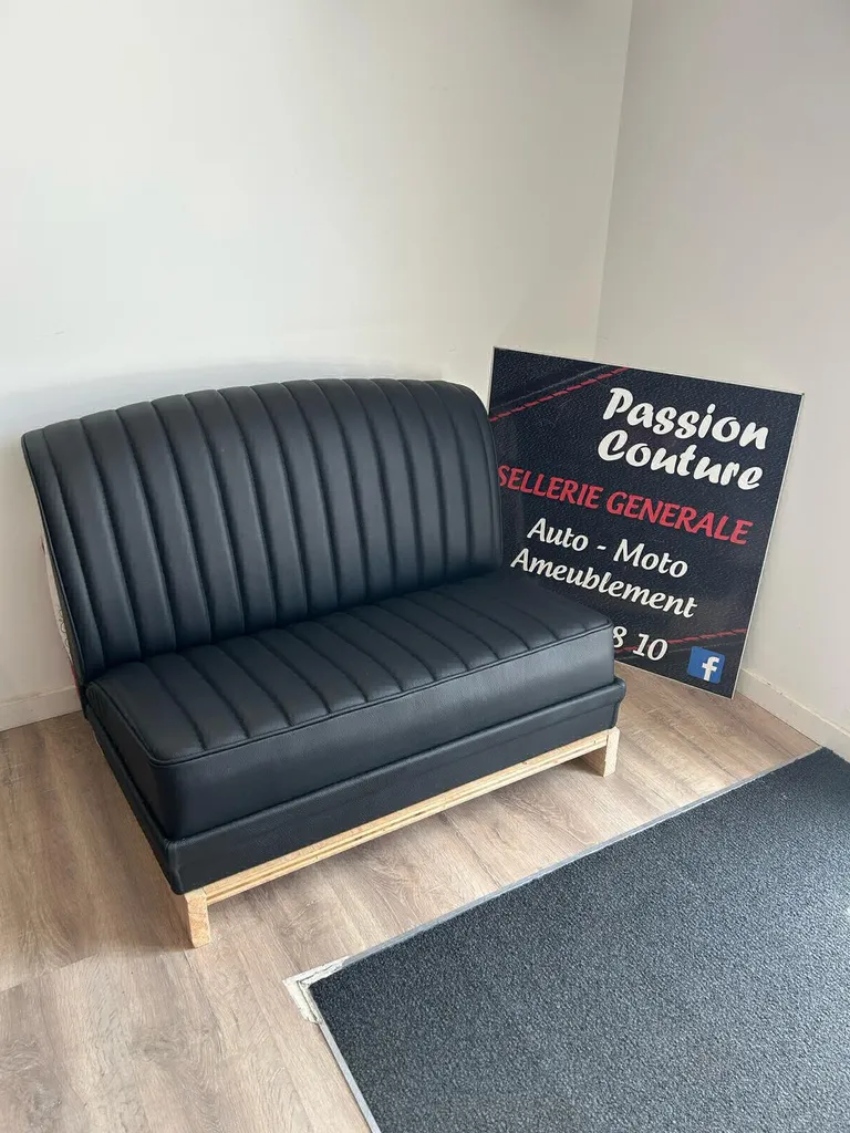 Sellier garnisseur à Bordeaux pour la rénovation d'une banquette de voiture