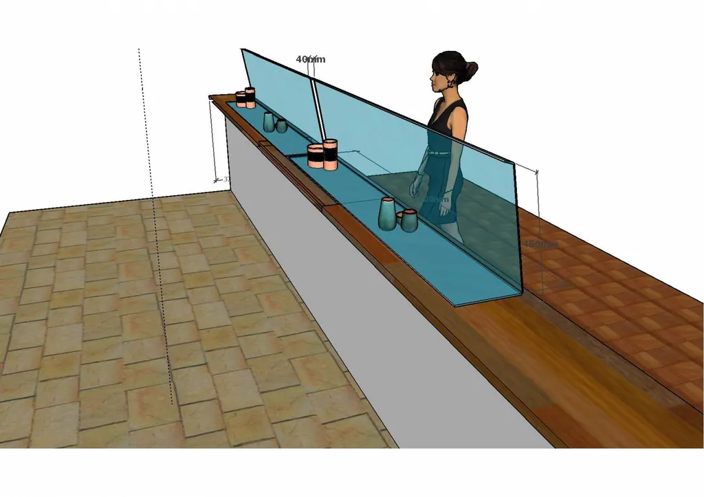 Pose de panneaux  en plexi sur mesure pour vitrine à Marseille