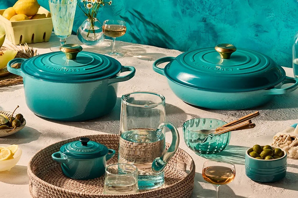 Achat d'ustensiles de cuisine avec style méditerranéen : plats, bols, assiettes, etc. à Saint-Étienne-du-Bois près de Bourg-en-Bresse
