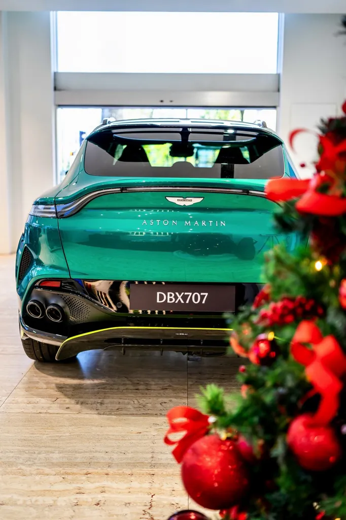traitement céramique Lyon Aston Martin DBX 707 AMR 